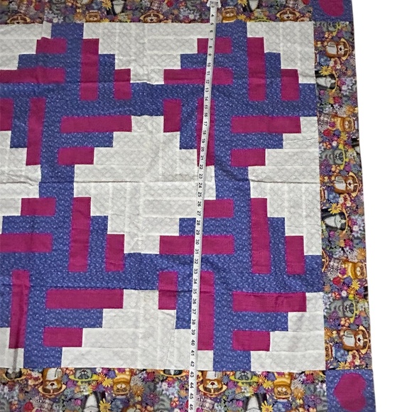 Quilt Top - unfinished quilt Lap size Vibrant Cat Fabric Edge - Picture 3 of 6